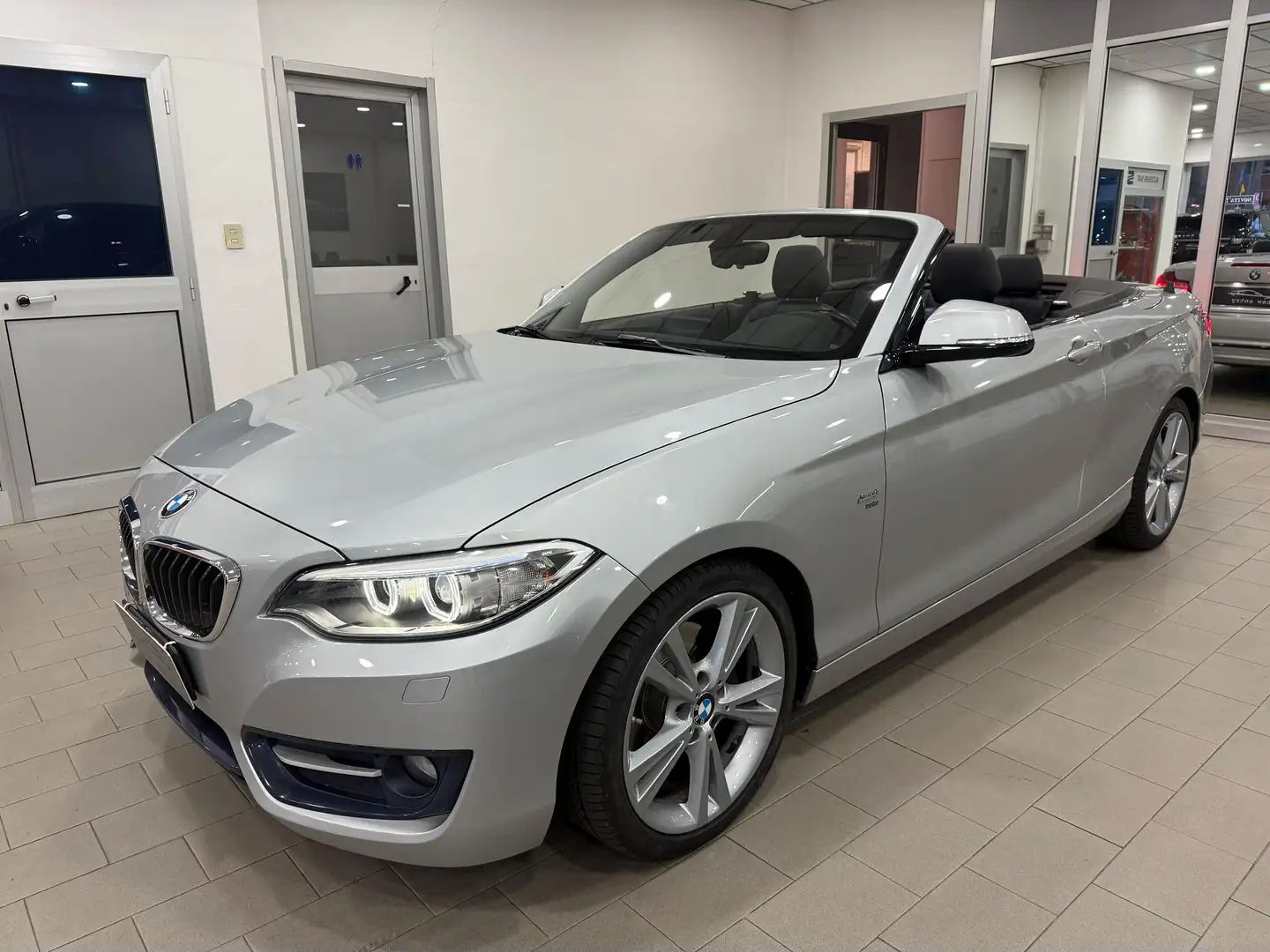 BMW 2 Series 2017 - foto 1