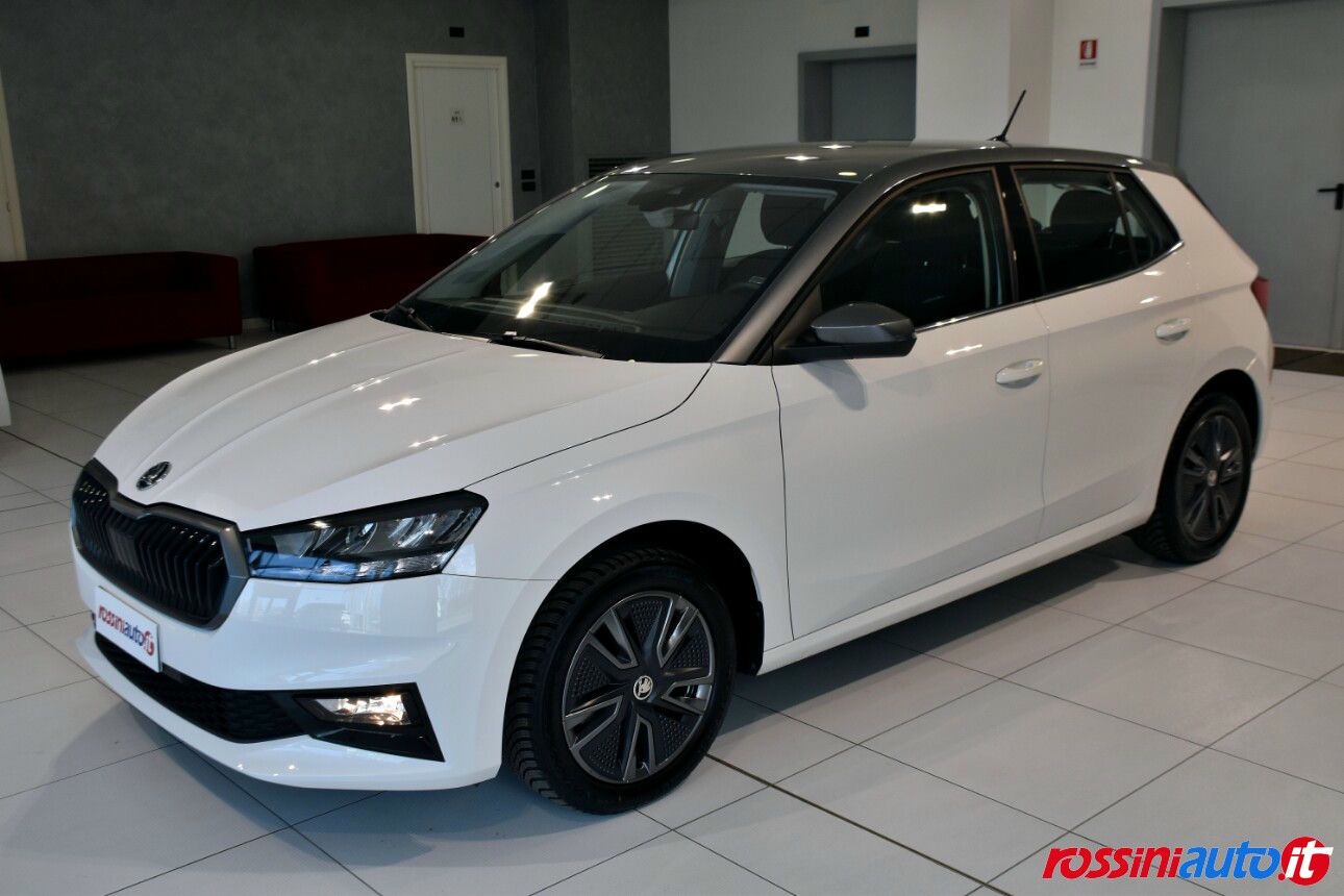 Skoda Fabia 2024 - foto 1