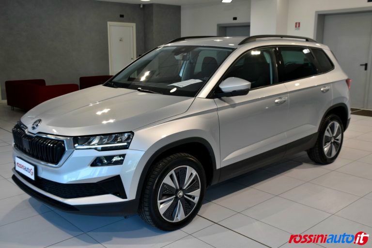 Skoda Karoq 2024 - foto 1