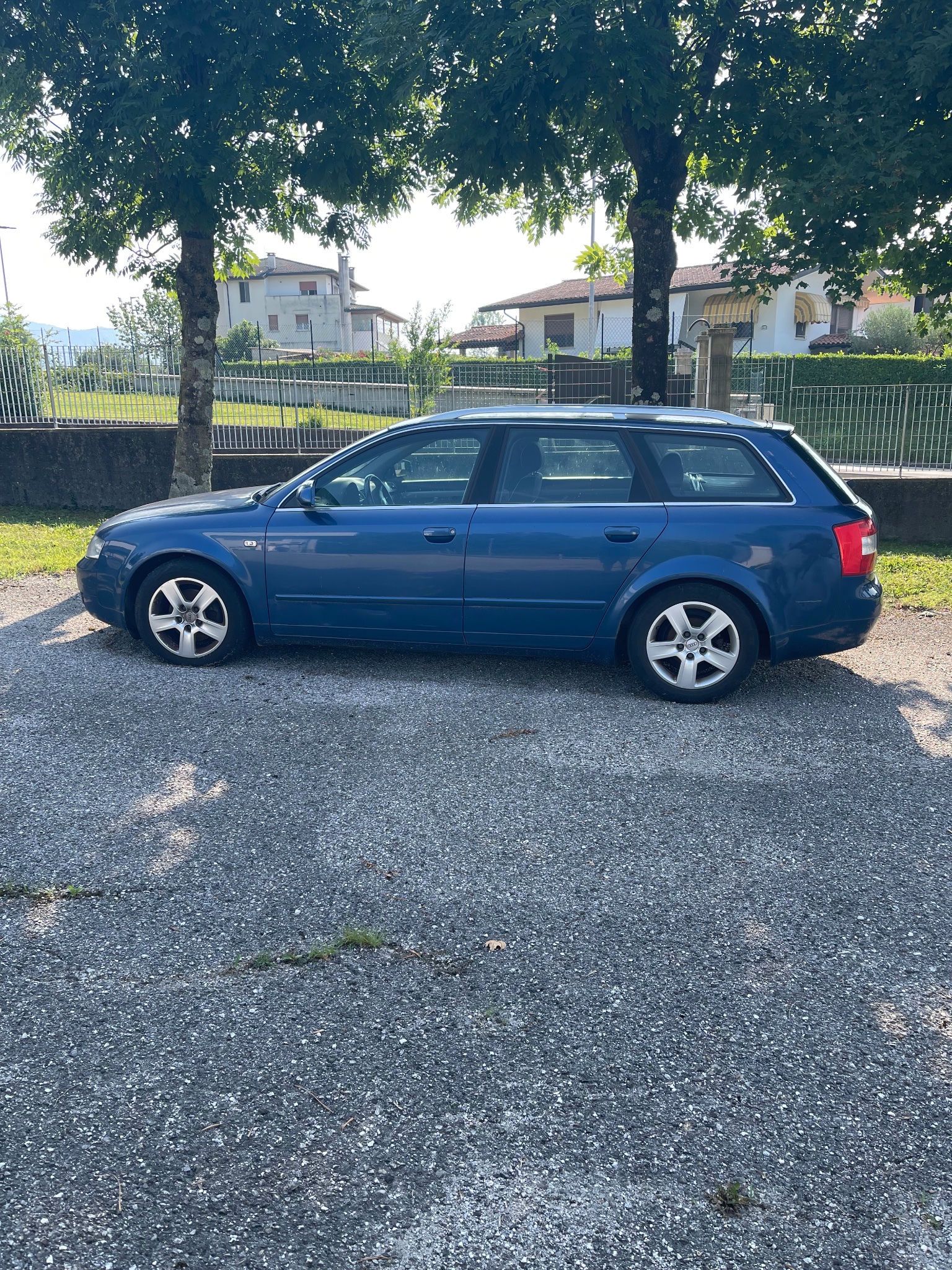 AUDI A4 2004 - foto 1