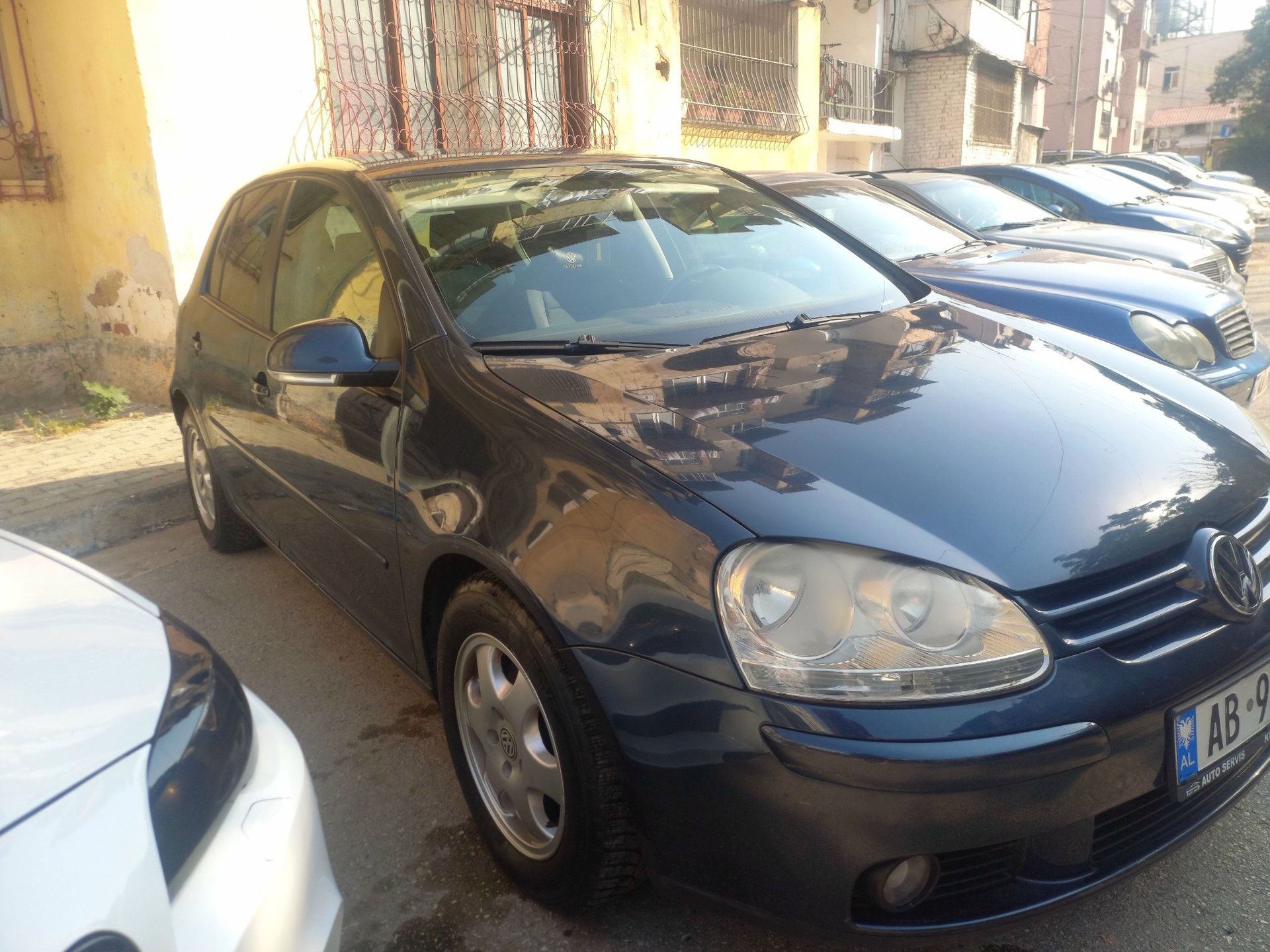 VOLKSWAGEN Golf 2005 - foto 1