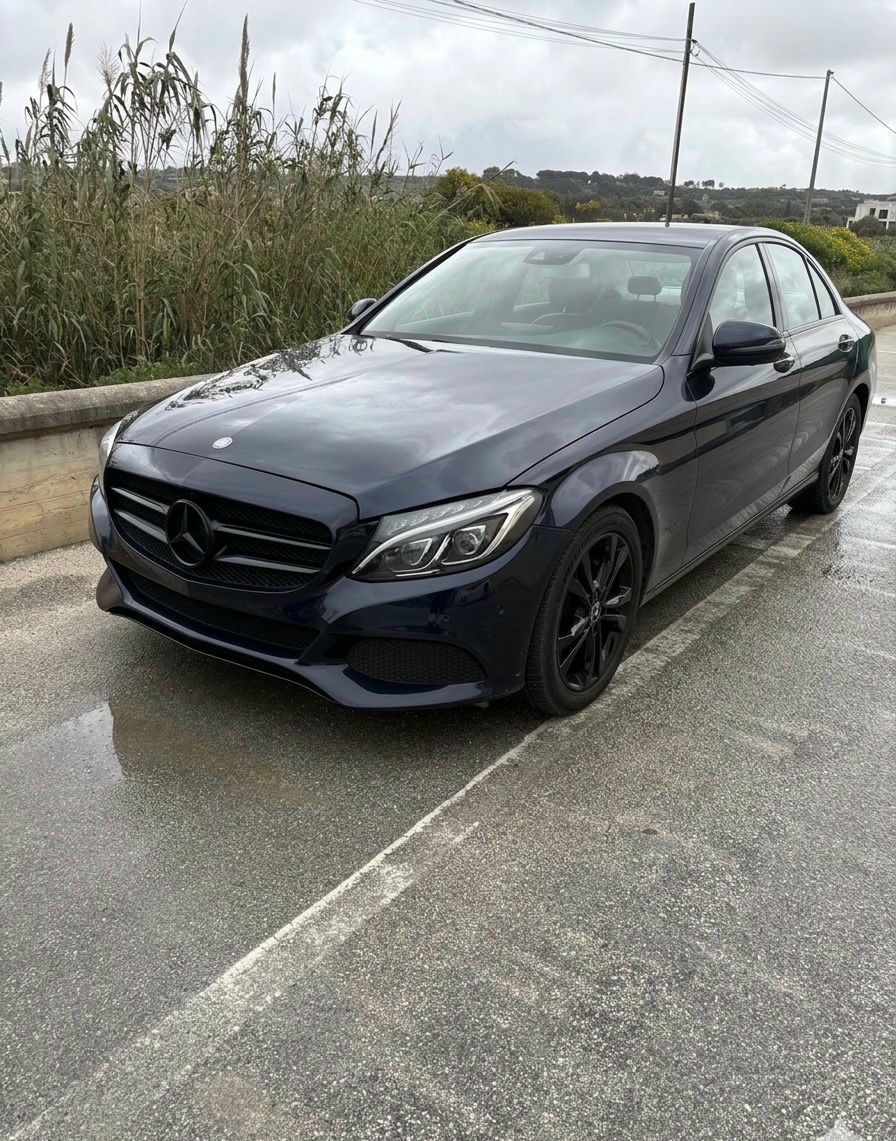 MERCEDES BENZ C-Class 2018 - foto 1