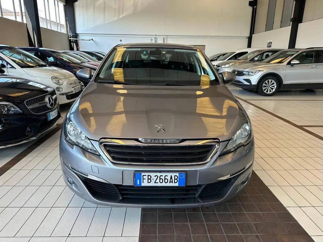 Peugeot 308 2015