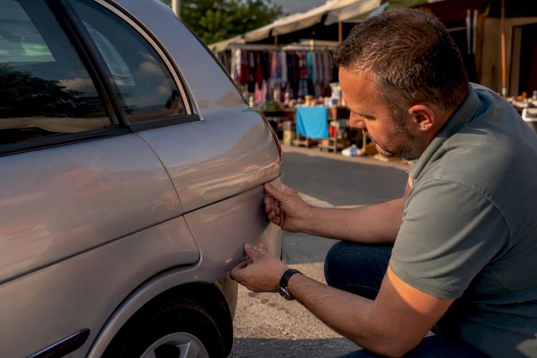 Quali Foto Sono Importanti Quando Acquisti un'Auto in Albania?